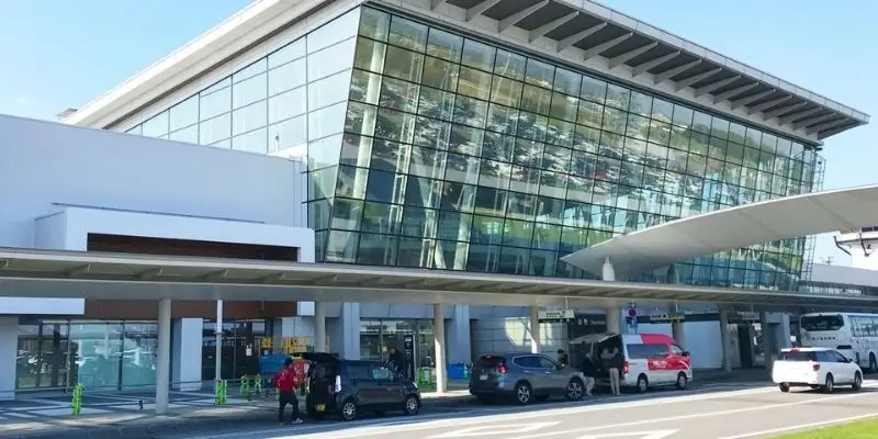 Japan Airlines AKJ Terminal – Asahikawa Airport