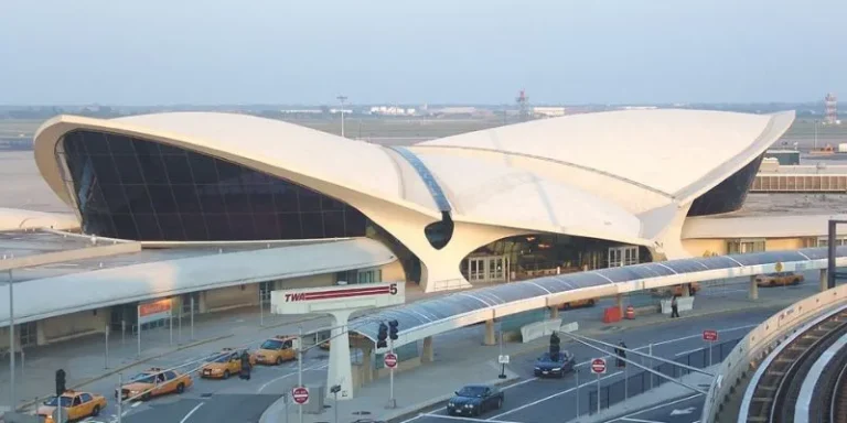 Frontier Airlines JFK Terminal