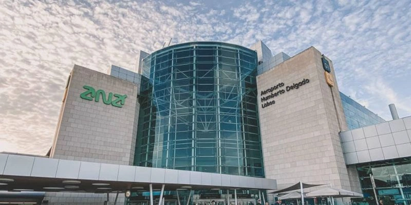 WestJet Airlines LIS Terminal – Humberto Delgado Airport