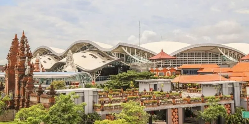 Emirates Airlines DPS Terminal – I Gusti Ngurah Rai International Airport