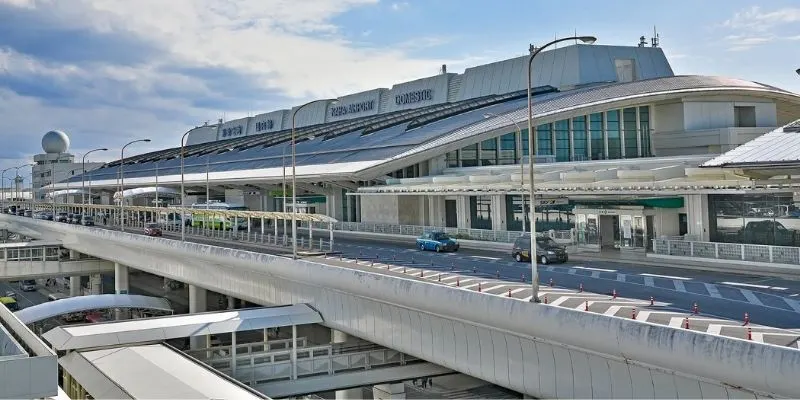 Japan Airlines OKA Terminal – Naha International Airport