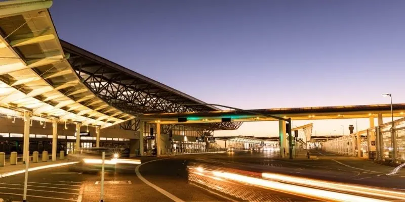 Delta Airlines OAK Terminal – Oakland San Francisco Bay Airport