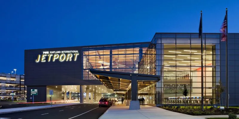 Delta Airlines PWM Terminal – Portland International Jetport