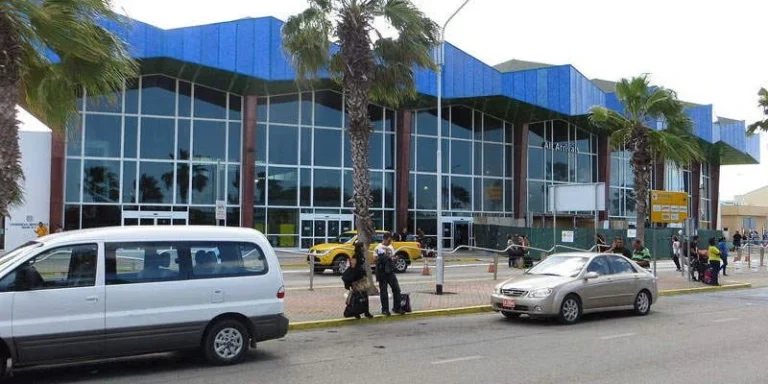 Queen Beatrix International Airport