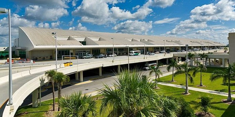WestJet Airlines RSW Terminal – Southwest Florida International Airport