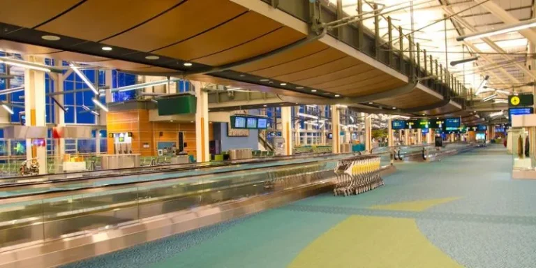 Zipair Tokyo YVR Terminal