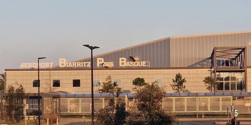 Finnair BIQ Terminal – Biarritz Pays Basque Airport