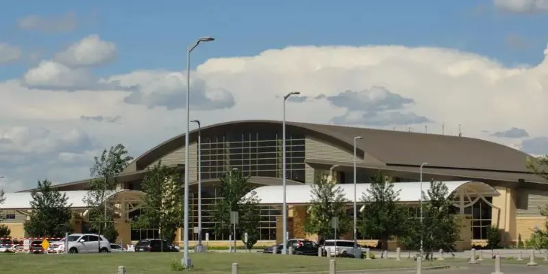 Delta Airlines BIS Terminal – Bismarck Municipal Airport