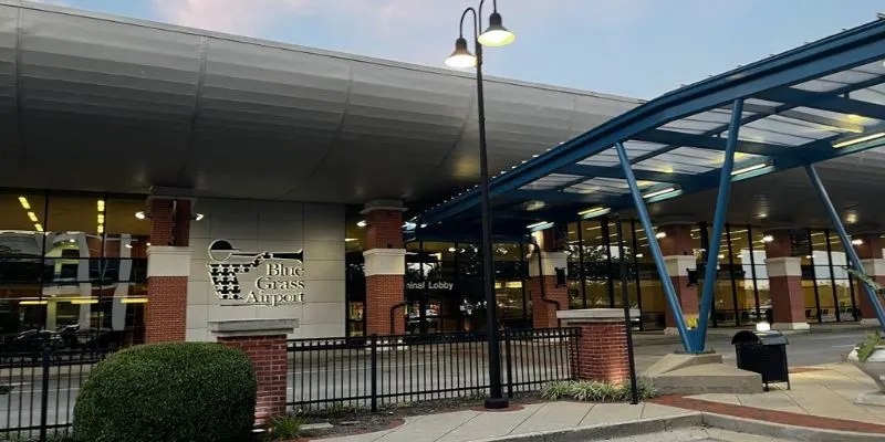 Delta Airlines LEX Terminal – Blue Grass Airport