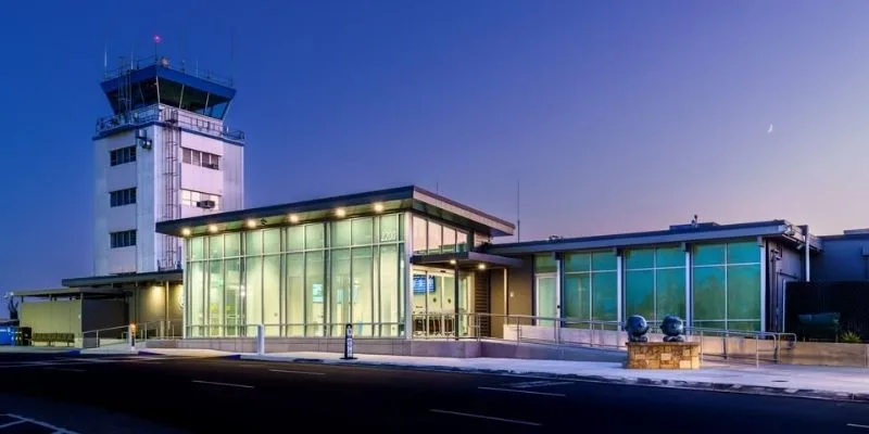 Delta Airlines STS Terminal – Charles M. Schulz–Sonoma County Airport
