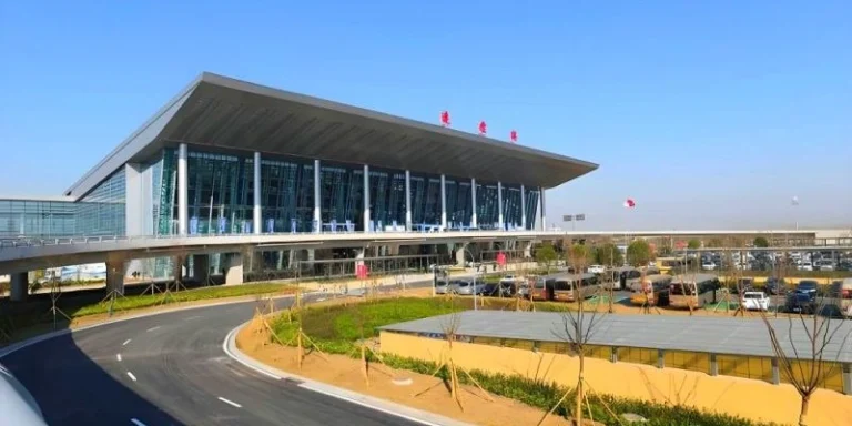 Lianyungang Huaguoshan International Airport