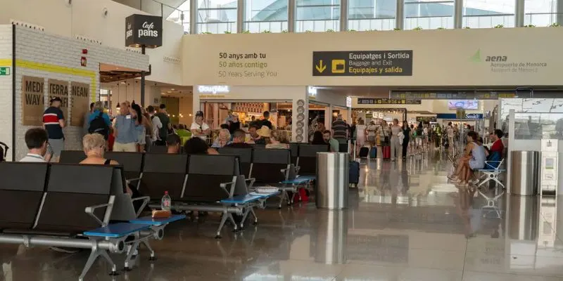 TAP Air Portugal MAH Terminal – Menorca Airport