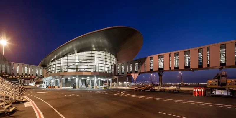 Emirates Airlines PER Terminal – Perth Airport