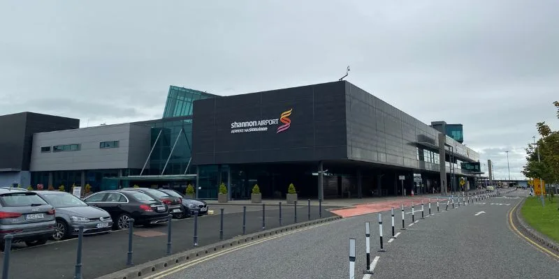 Delta Airlines SNN Terminal – Shannon Airport