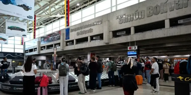 Simón Bolívar International Airport