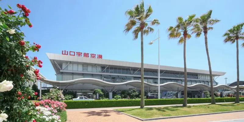 Japan Airlines UBJ Terminal – Yamaguchi Ube Airport