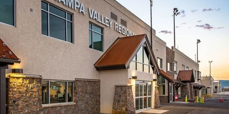 Delta Airlines HDN Terminal – Yampa Valley Regional Airport