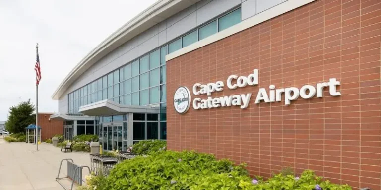 Cape Cod Gateway Airport