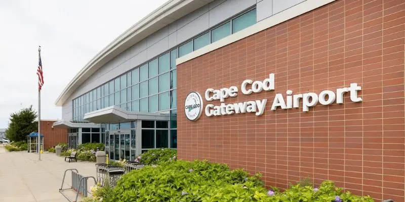JetBlue Airways HYA Terminal – Cape Cod Gateway Airport