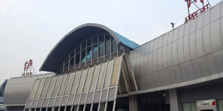 Luzhou Yunlong Airport