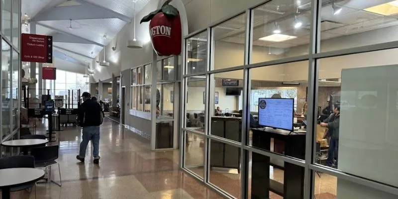 Alaska Airlines EAT Terminal – Pangborn Memorial Airport